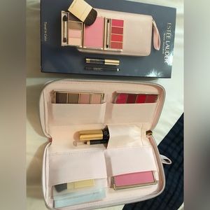 ESTEE LAUDER travel exclusive makeup with kit